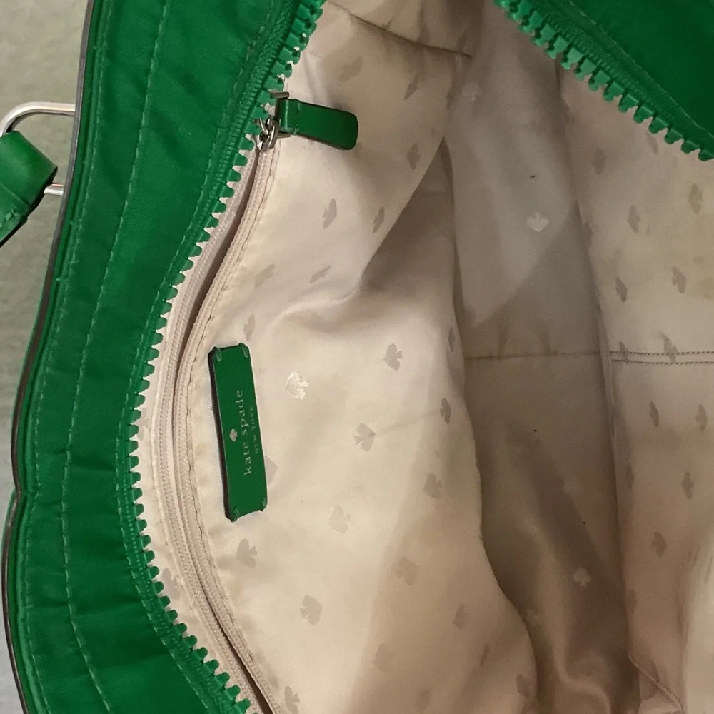 kate spade vibrant green nylon tote with detachable strap